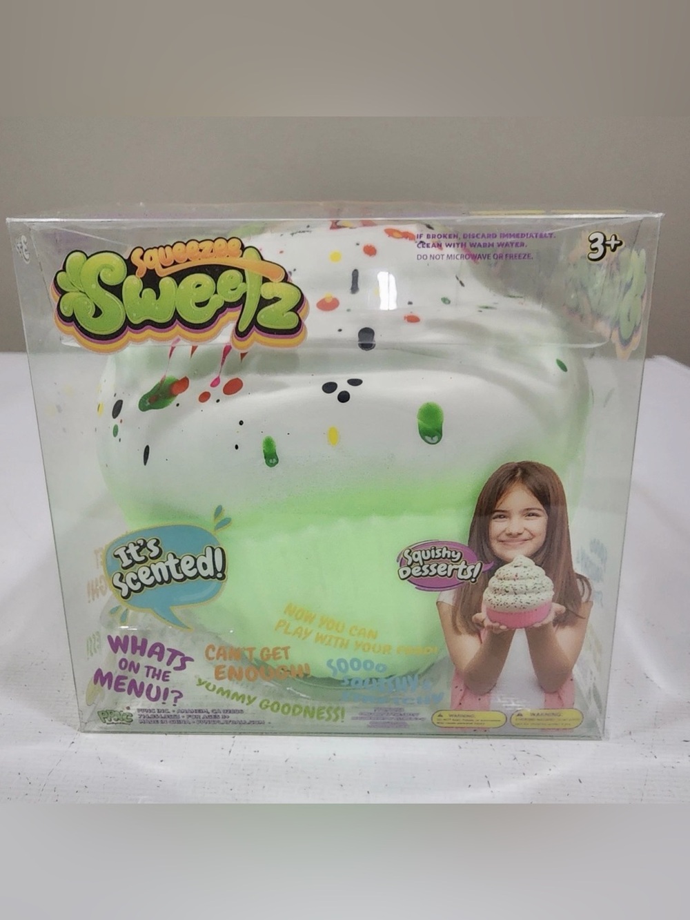 PPNC Squeezee Sweetz Squishy Scented Cupcake Green